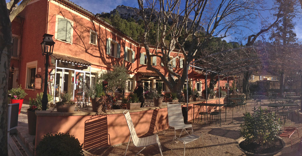 Hotel Restaurant Montmirail Gigondas Hotel Restaurant Montmirail Gigondas